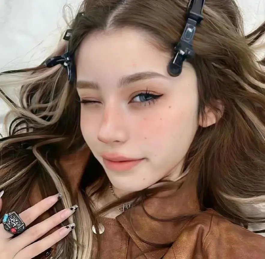龙珠超:超级人造人